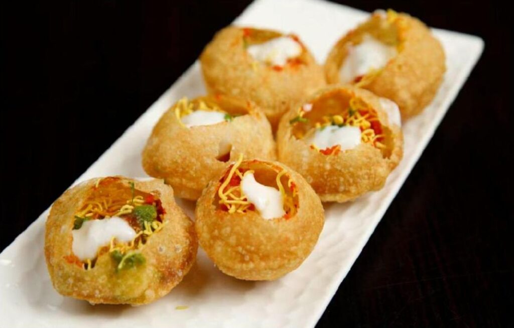 Dahi puri chaat